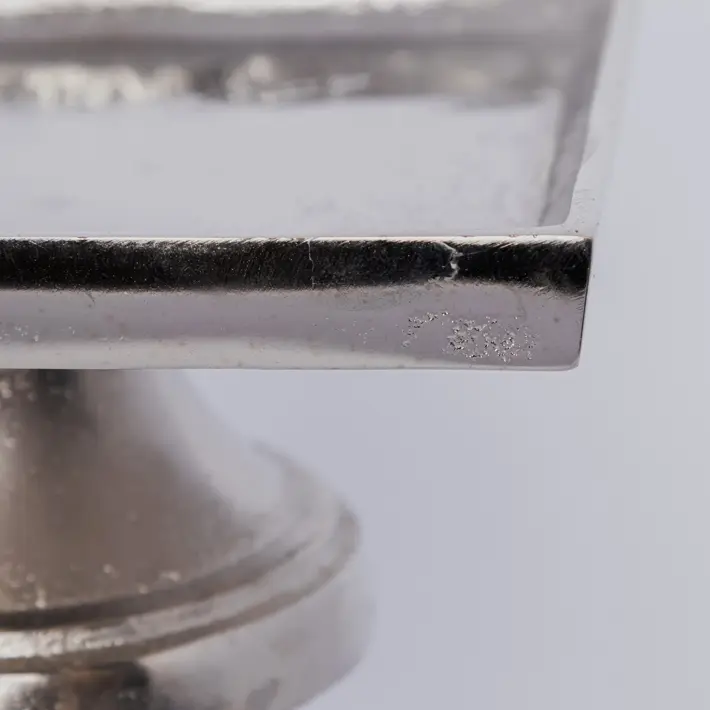 Подставка на ножке, серебряная 