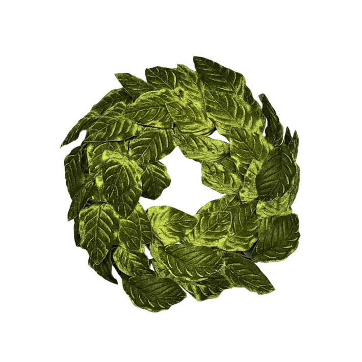 Венок с листьями D66 см, бархат, оливковый