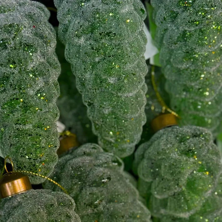 Подвес ШИШКА 6x12 см, стекло, зеленый