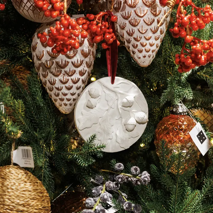 Подвес ЖЕЛУДЬ D12 см, гипс, белый