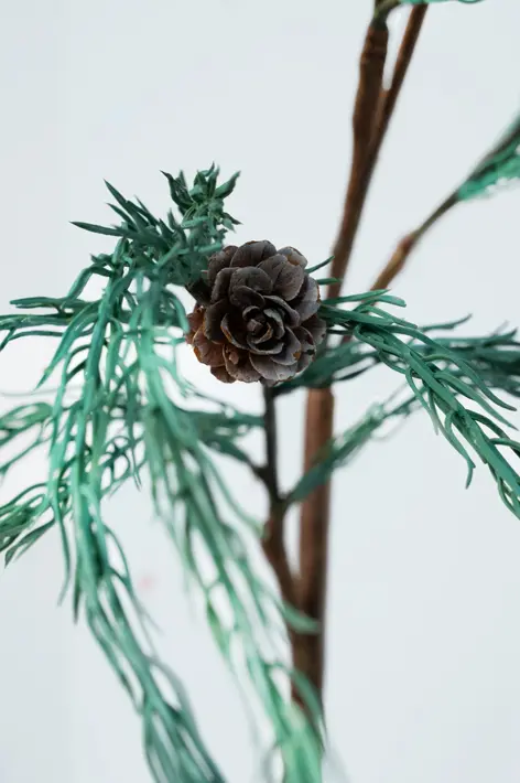 Ветвь кедра H99 см, пластик, серый