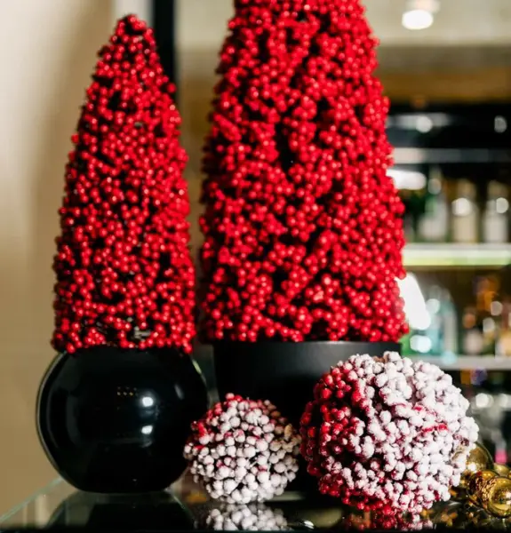 Шар из ягод D24 см, пенопласт, красный