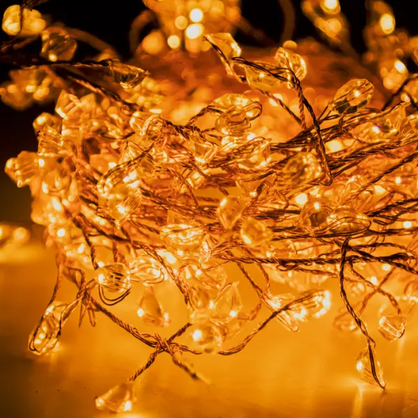 Гирлянда LED 240 см, 240 светодиодов, теплый белый свет, прозрачный кабель питания 3 м