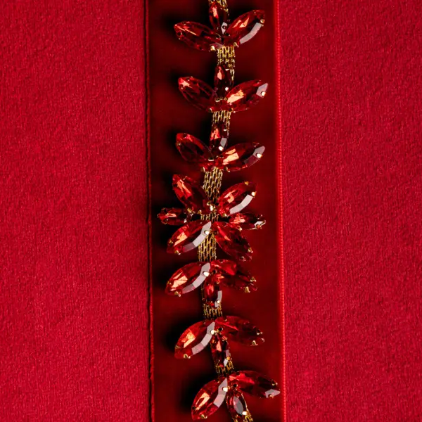 Подвес с кристаллами 3х30 см, металл, стекло, красный