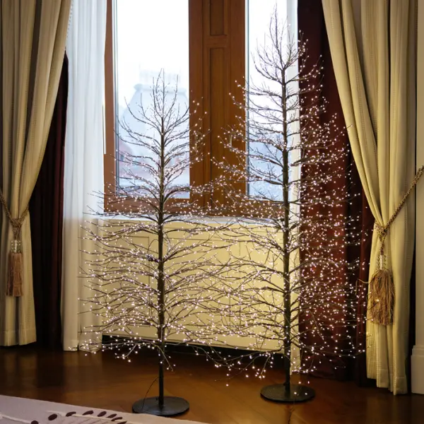 Дерево с мерцающим эффектом LED H180 см, пластик, металл, черный