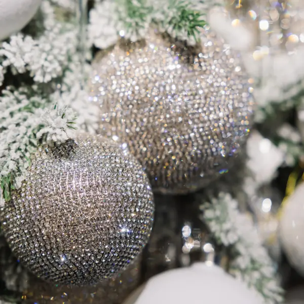 Шар c кристаллами D12 см, пластик, стекло, серебряный