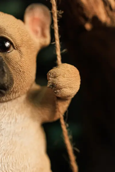 Подвес БУЛЬДОГ 12х14 см, полирезин, бежевый