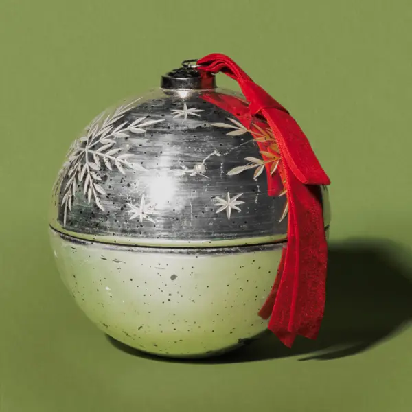 Ароматическая свеча TAIGA, узор Снежинка, 15 см, стекло, серебряный