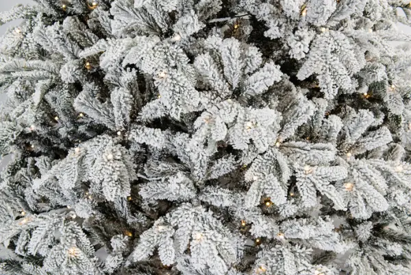 Ель искусственная с лампочками АЛЬПИЙСКАЯ Н240 см, пластик, металл, белый