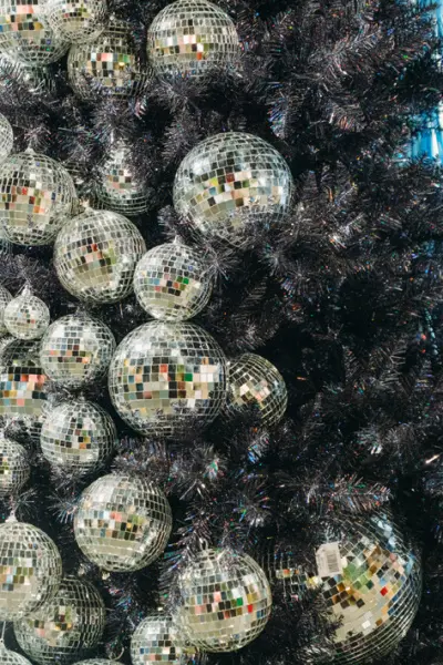 Ель искусственная БАРОККО Н180 см, пластик, металл, чёрный