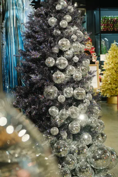 Ель искусственная БАРОККО Н180 см, пластик, металл, чёрный