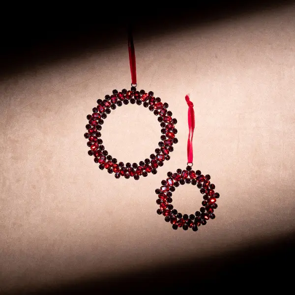 Подвес КОЛЬЦО с кристаллами D15 см, металл, стекло, красный