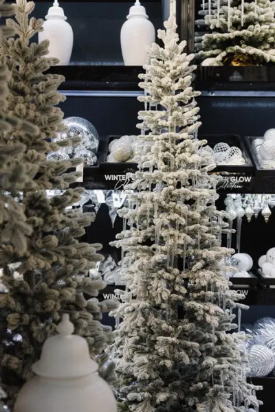 Ель искусственная заснеженная ТИККО Н220 см, пластик, металл, белый