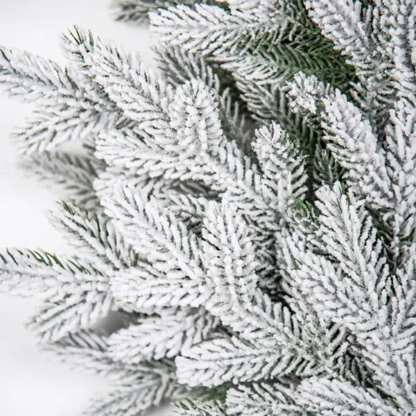 Венок рождественский ВЕРСАЛЬСКИЙ, заснеженный D90 см, пластик, белый