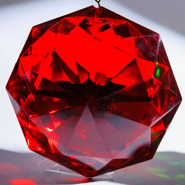 Подвес КРИСТАЛЛ 9x10 см, пластик, красный