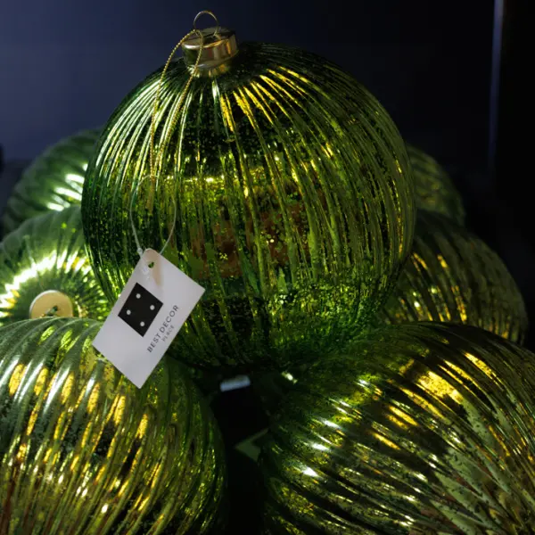 Шар D15 см, пластик, светло-зеленый