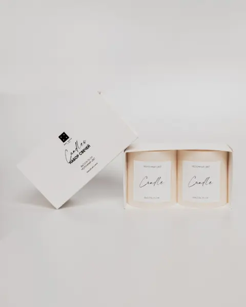 Набор свечей столбики в коробке, 7х7,5 см, 2 шт, воск, белый