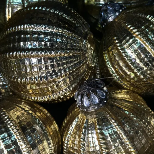 Шар D10 см, стекло, золотой